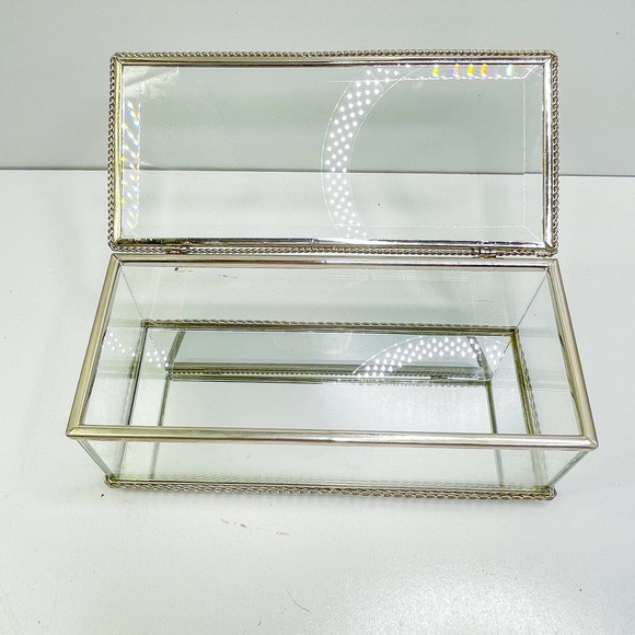 Trinket Jewelry Box Glass Silver Edge Mirror Bottom - Picture 2 of 9